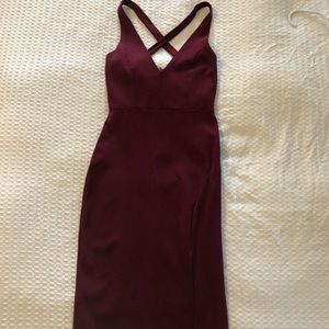 Lulus maroon bodycon midi dress.